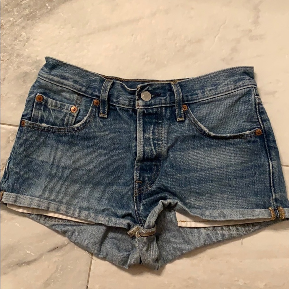 Levi’s Women’s 501 Denim Shorts